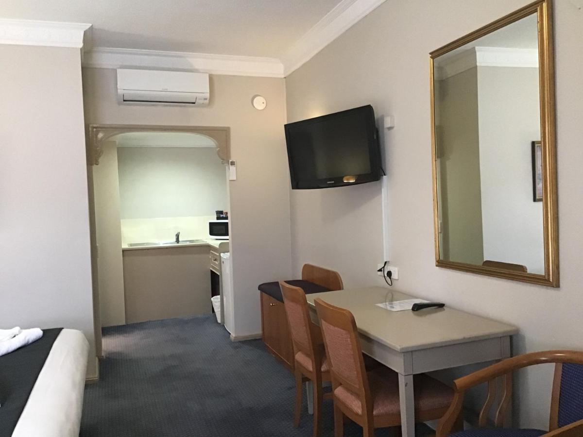 Heritage Motor Inn Goulburn Dış mekan fotoğraf