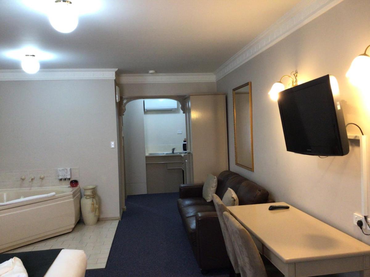 Heritage Motor Inn Goulburn Dış mekan fotoğraf