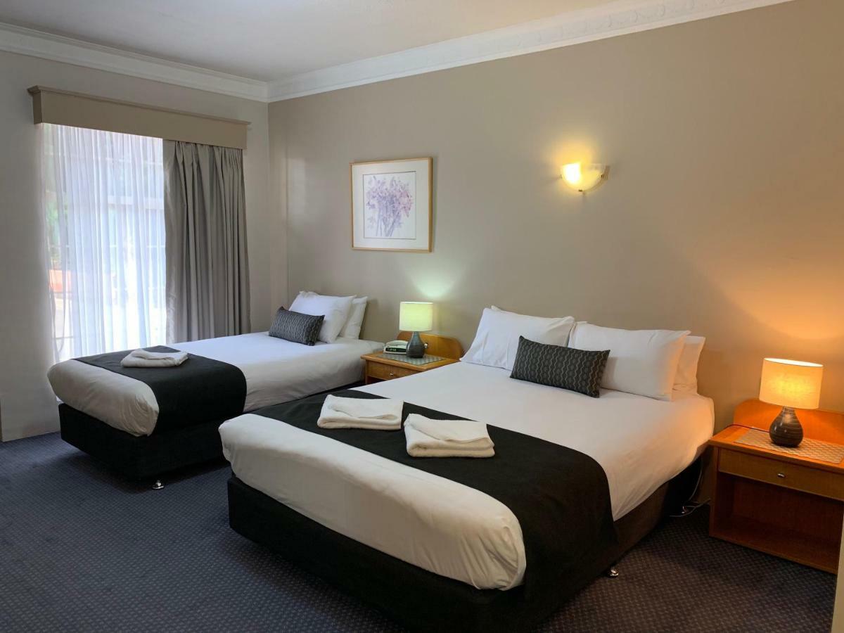 Heritage Motor Inn Goulburn Dış mekan fotoğraf